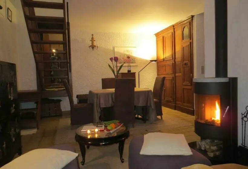１ベッドルームドゥプレックスアパートメント, Hôtel Les Ardillières Du Pont D Oye