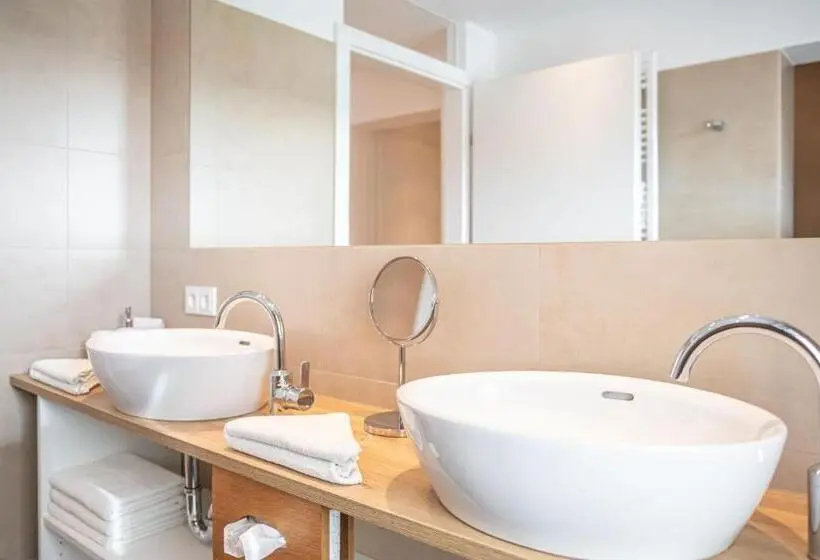 Chambre Standard, Loy