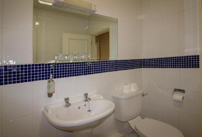 Номер Стандарт Вид на Море, óstán Oileán Acla