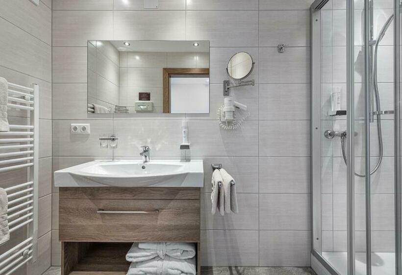 اتاق سوپریور با بالکن, Aktivhotel Gasteiner Einkehr