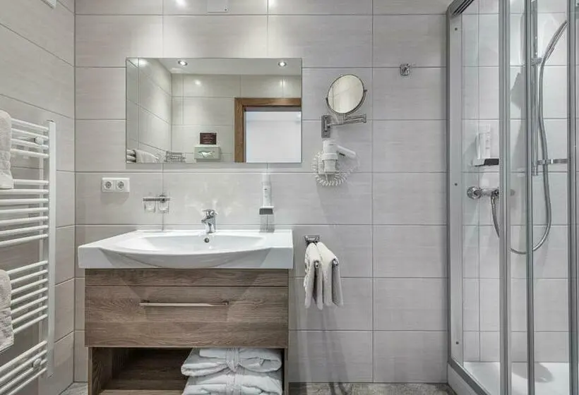 Superior-huone Parveke, Aktivhotel Gasteiner Einkehr