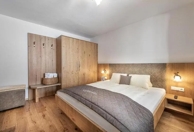 Superior-huone Parveke, Aktivhotel Gasteiner Einkehr