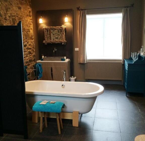 Люкс, B&b La Ferme Du Doux