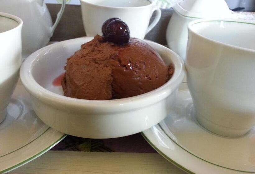 غرفة ديلوكس, B&b Lomolen