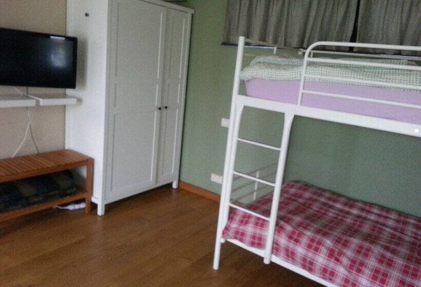 غرفة قياسية, B&b Lomolen