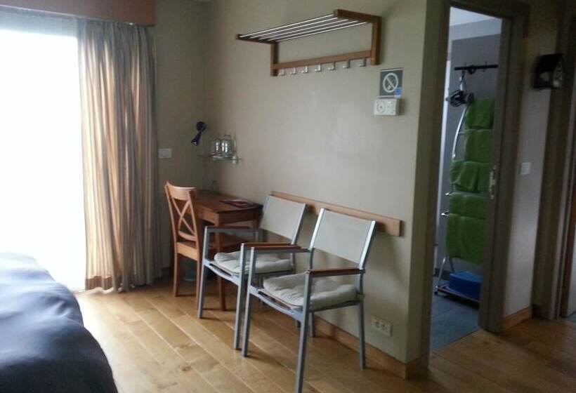 غرفة قياسية, B&b Lomolen