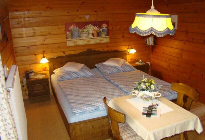 חדר סטנדרט עם מרפסת, Landhaus Teufl