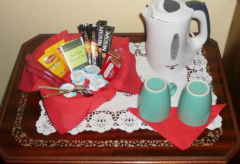 4인용 스탠다드 룸, Le Bernister Parking Privé