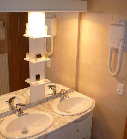 스탠다드 룸, Le Bernister Parking Privé