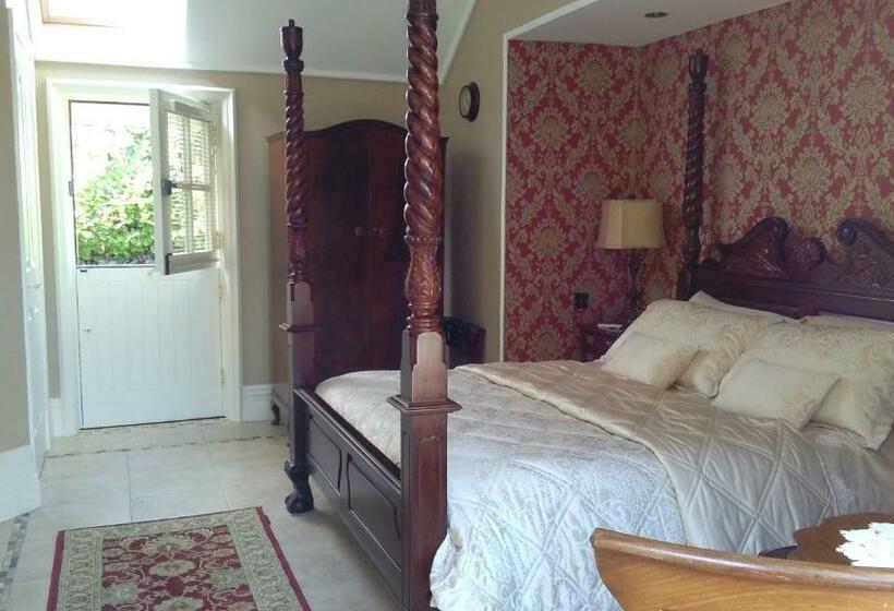 Номер Стандарт, Riverside Lodge