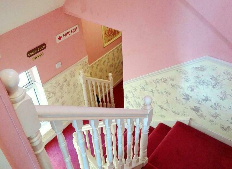 标准单人间, Shandon Bells Guest House