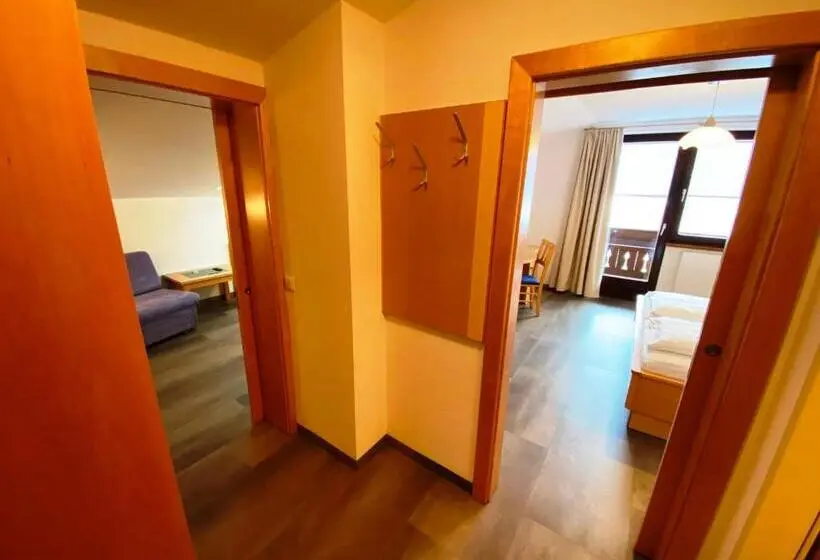 ファミリールーム, Wellness Pension Jagahütt N
