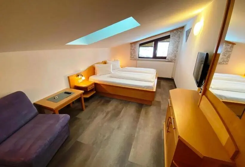 ファミリールーム, Wellness Pension Jagahütt N