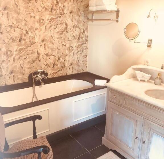 اتاق استاندارد با چشم‌انداز باغ, Bed & Breakfast Het Zilte Zand   Gratis Parking En Luxe Ontbijt   Westende