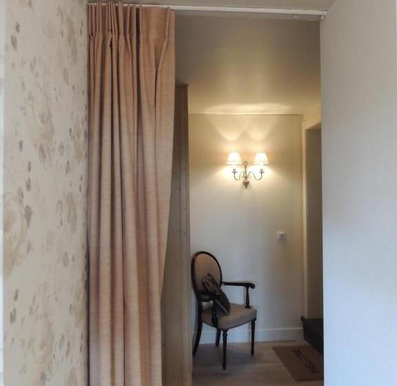 اتاق استاندارد با چشم‌انداز باغ, Bed & Breakfast Het Zilte Zand   Gratis Parking En Luxe Ontbijt   Westende