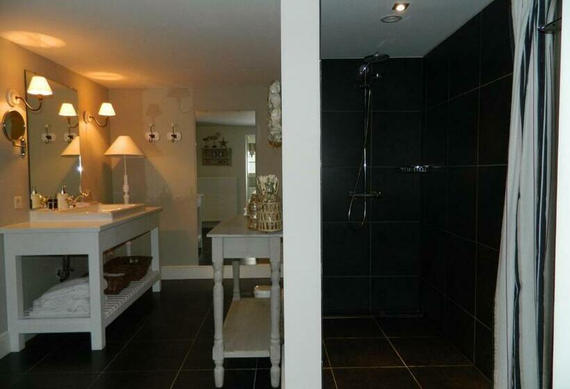 اتاق لوکس, Bed & Breakfast Het Zilte Zand   Gratis Parking En Luxe Ontbijt   Westende