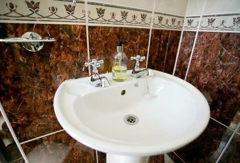 Chambre Familiale, Glasha Meadows B&b