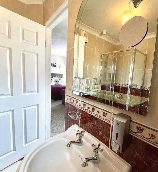 Chambre Familiale Deluxe, Glasha Meadows B&b