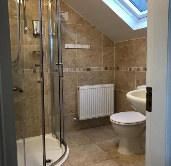 غرفة ديلوكس مطلّة علي البحر, Glasha Meadows B&b