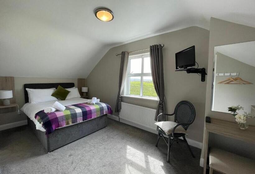 غرفة ديلوكس مطلّة علي البحر, Glasha Meadows B&b