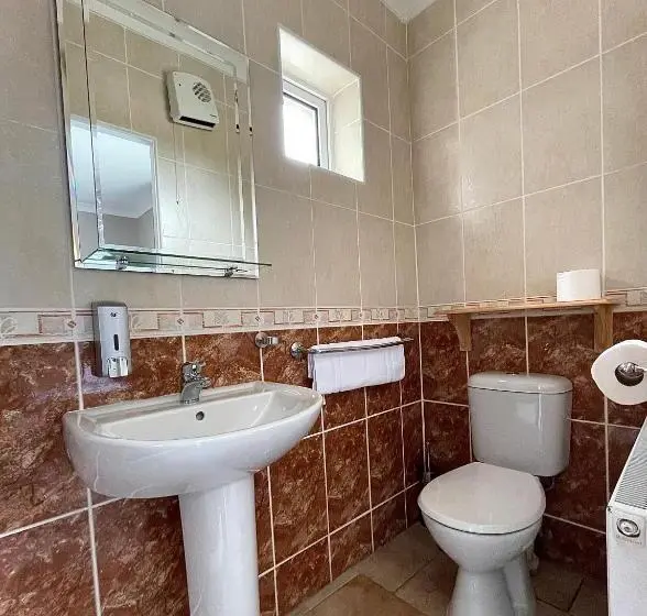 Chambre Deluxe Vue Jardin, Glasha Meadows B&b