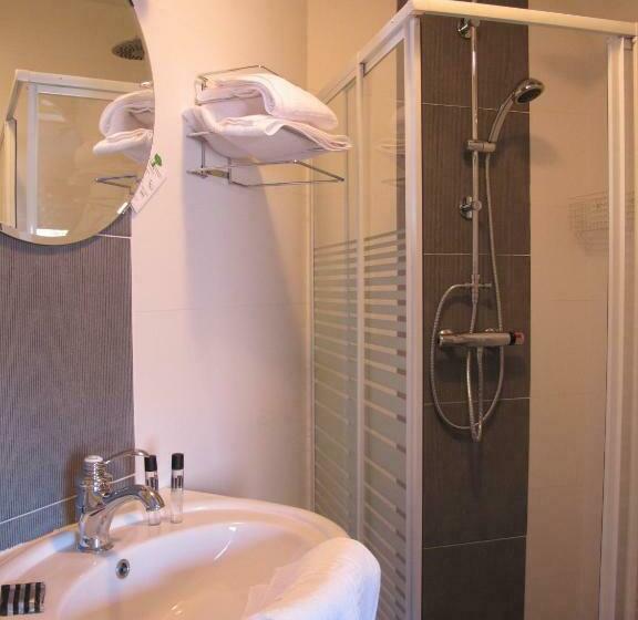 חדר סטנדרט יחיד, A Fleur De Couette