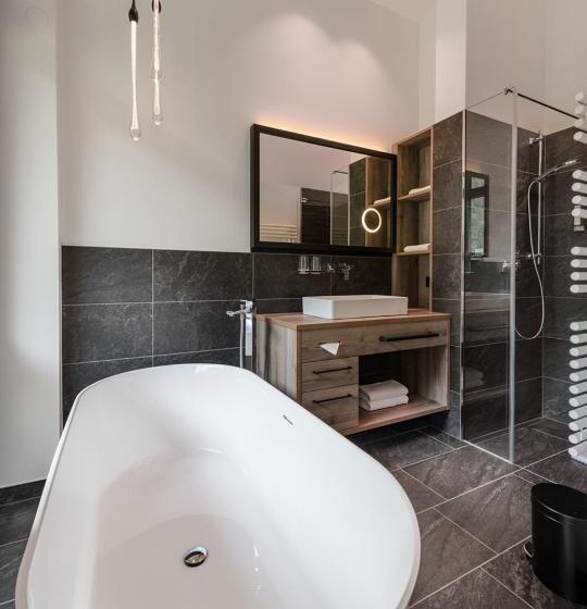 جناح رئاسى, Alpenhof