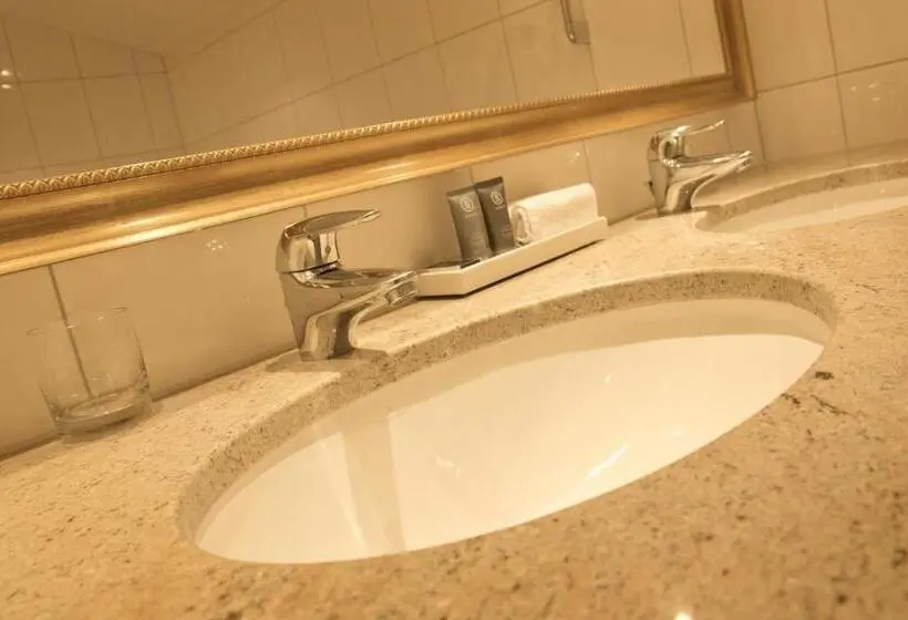 سوییت خانوادگی, Arabell
