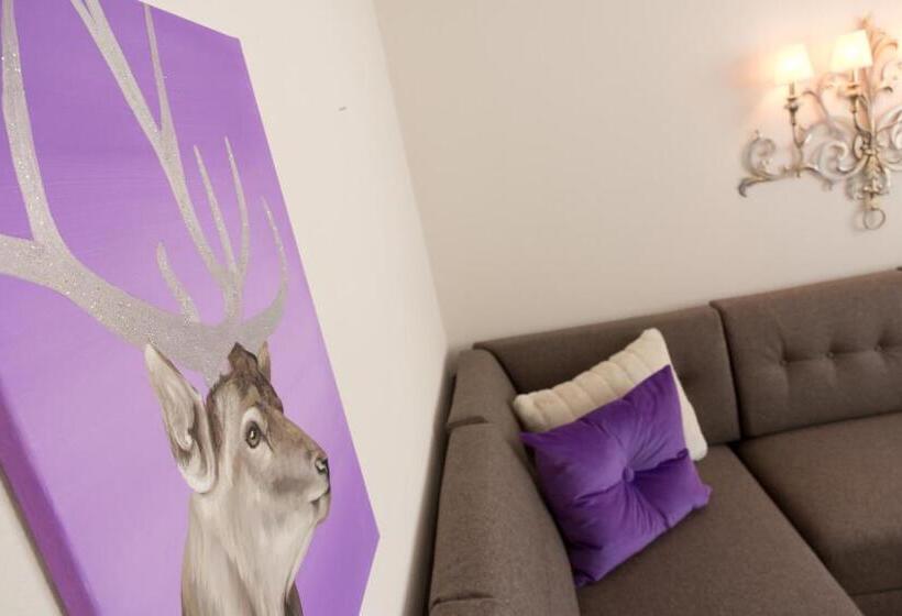 Family Suite, Arabell