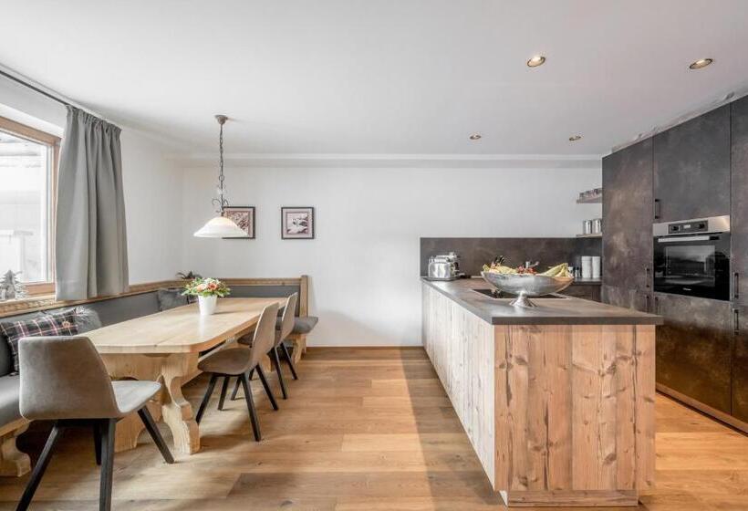 Апартаменты 2 Спальни, Bühlhof Appartements