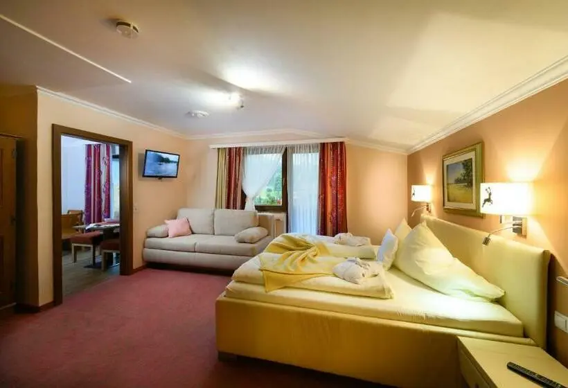 اتاق استاندارد سه نفره, Chalet Ferienhaus Hubertus