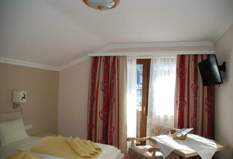 اتاق استاندارد, Chalet Ferienhaus Hubertus