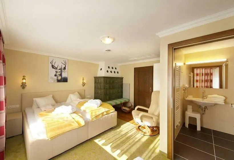 اتاق استاندارد, Chalet Ferienhaus Hubertus
