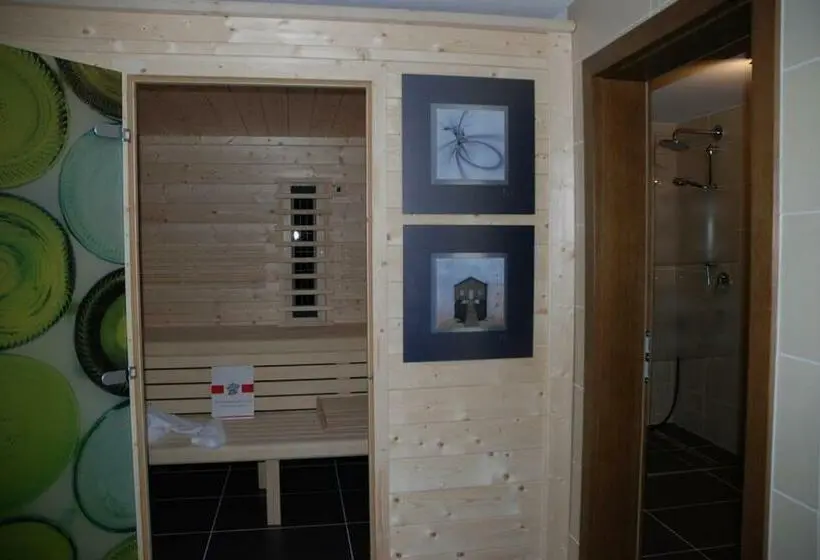 اتاق استاندارد سه نفره, Chalet Ferienhaus Hubertus