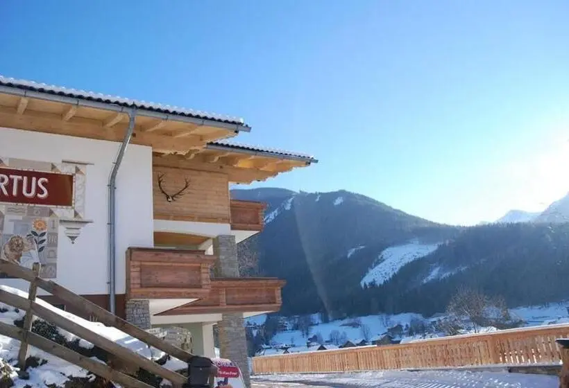 خانه 1 خوابه, Chalet Ferienhaus Hubertus