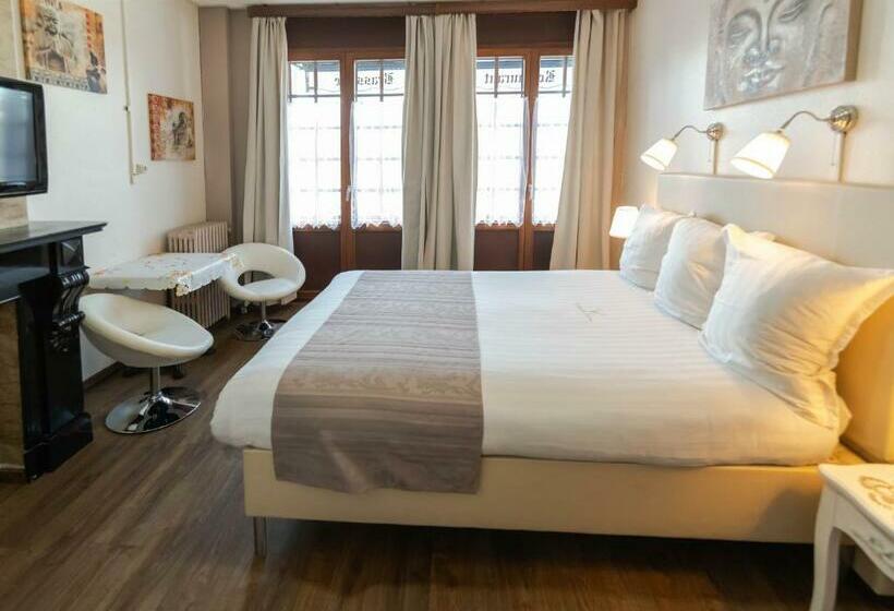 스탠다드 룸, Des Ardennes