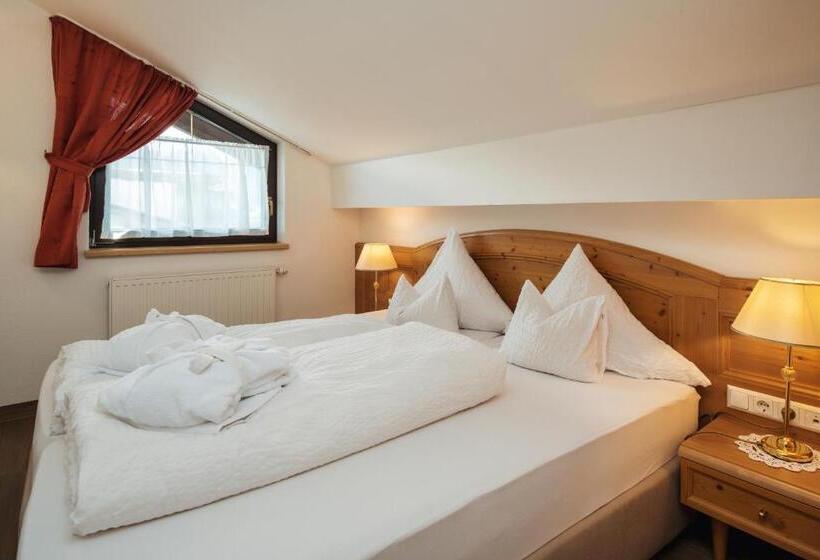 Люкс 2 Спальни, Garni Alpenruh Micheluzzi