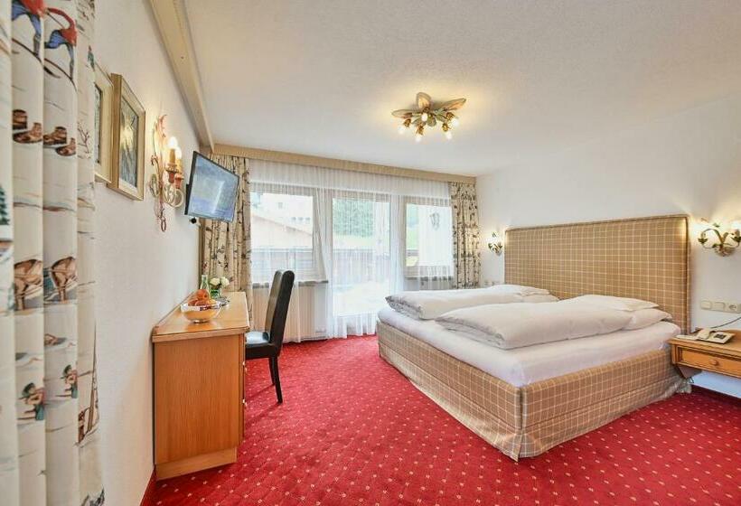 סוויטת ג'וניור, Garni Sursilva