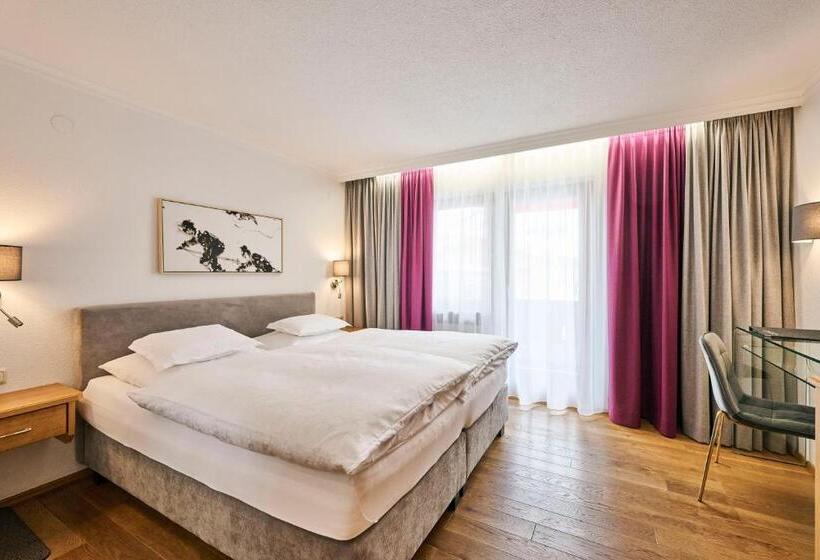 חדר קומפורט, Garni Sursilva