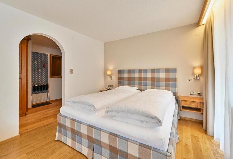 חדר קומפורט, Garni Sursilva