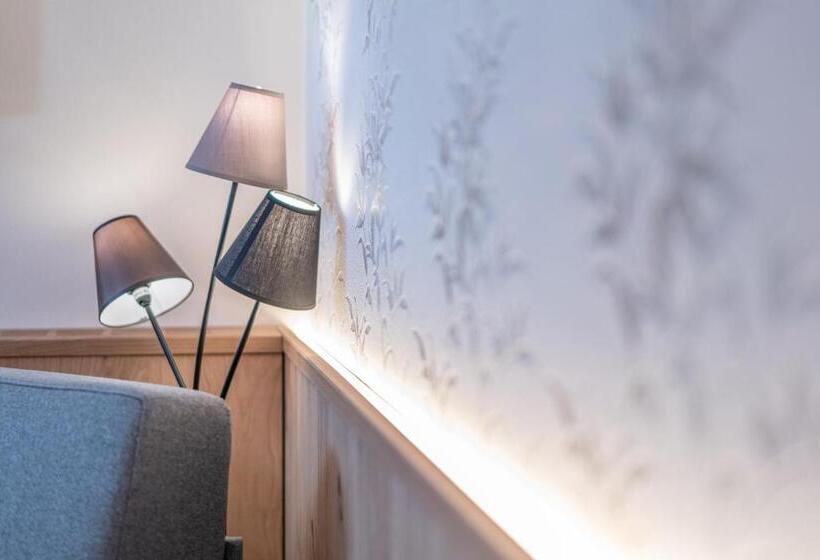 غرفة إقتصادية, Hubertus, 3 Sterne Superior