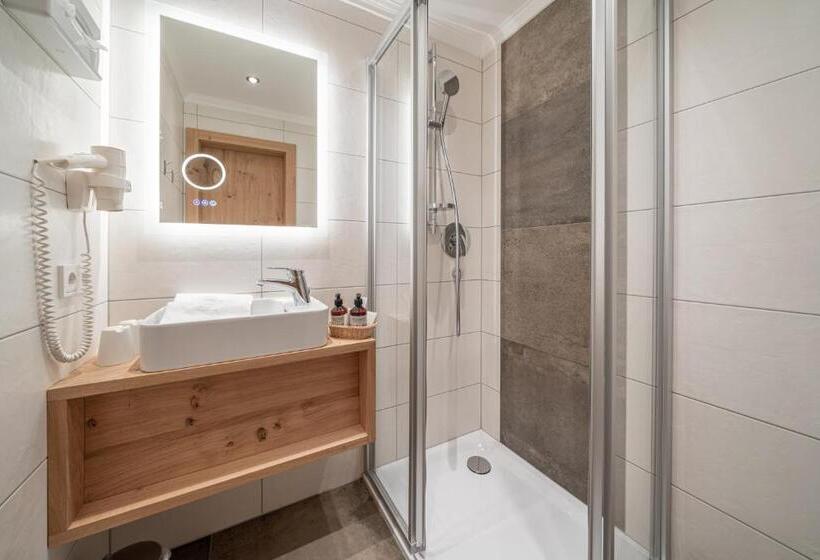 غرفة إقتصادية, Hubertus, 3 Sterne Superior