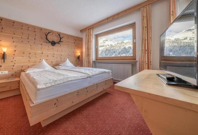 جناح عائلي, Hubertus, 3 Sterne Superior