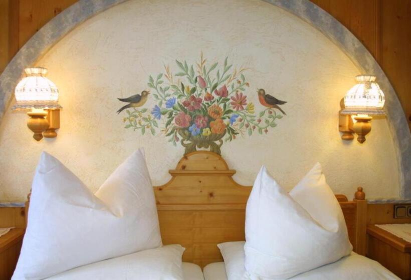 Апартаменты 1 Спальня, Neuwirt