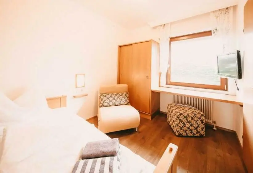 スタンダードシングルルーム, Posers Bergwelt B&b