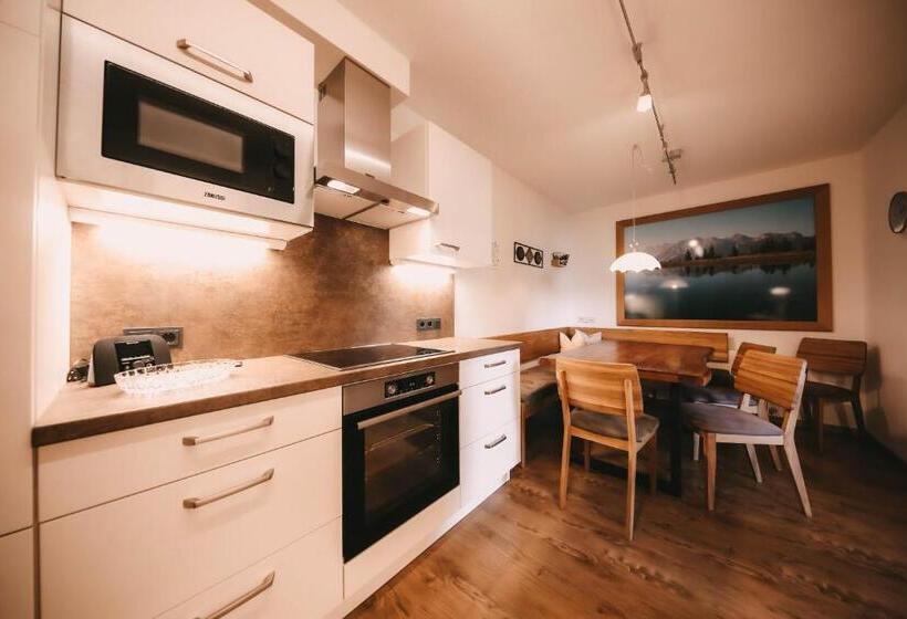 آپارتمان 1 خوابه با چشمانداز, Posers Bergwelt B&b