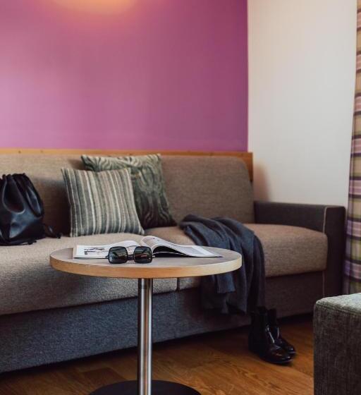 סוויטת ג'וניור, Römerhof Superior