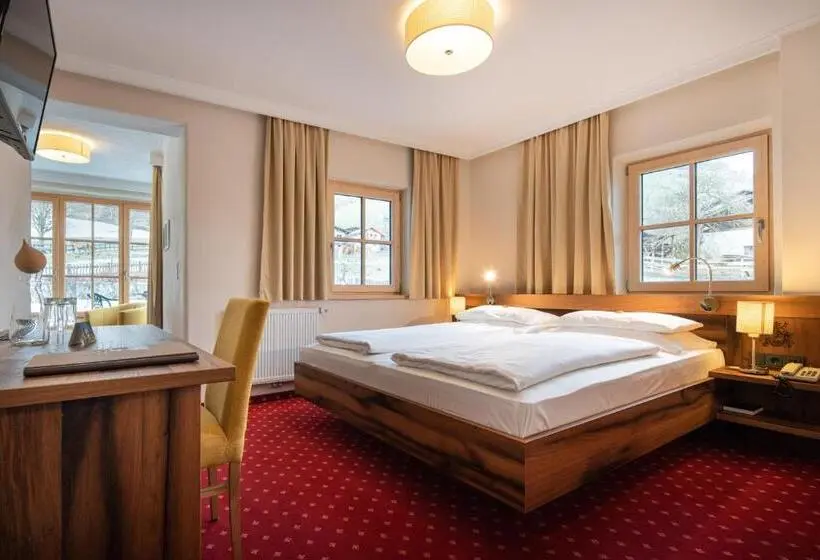 Standard Neljän Hengen Huone, Senningerbräu