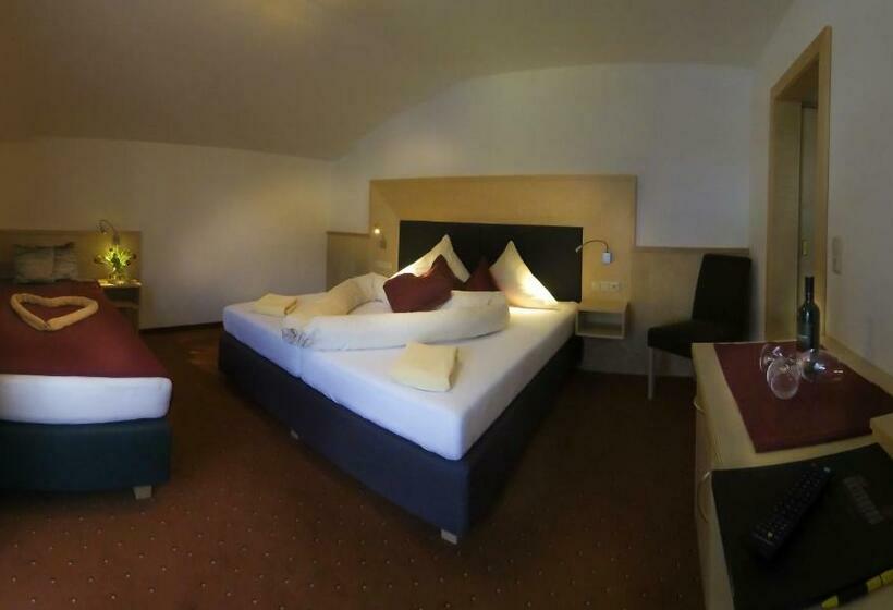 غرفة قياسية ثلاثية مزودة بشرفة, Unser Unterberg