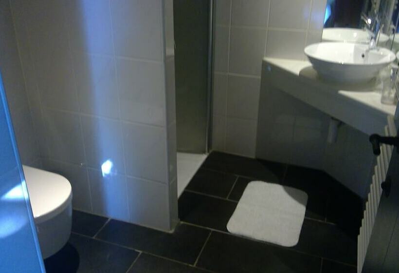 غرفة قياسية, B&b De Steenhove